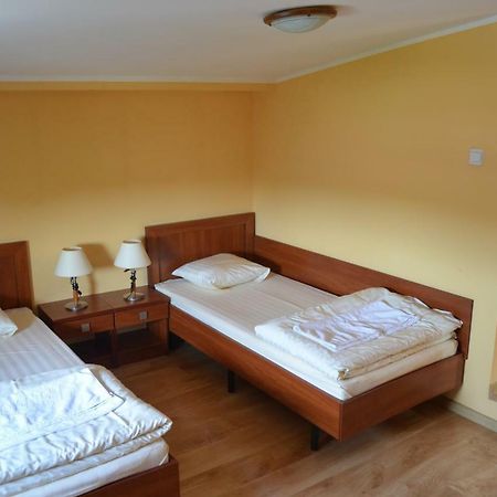 Hostel Gwarek Katowice Extérieur photo