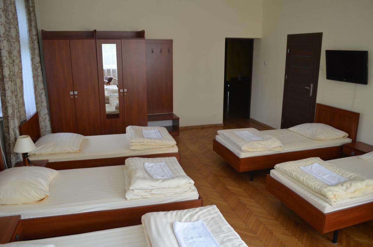 Hostel Gwarek Katowice Extérieur photo